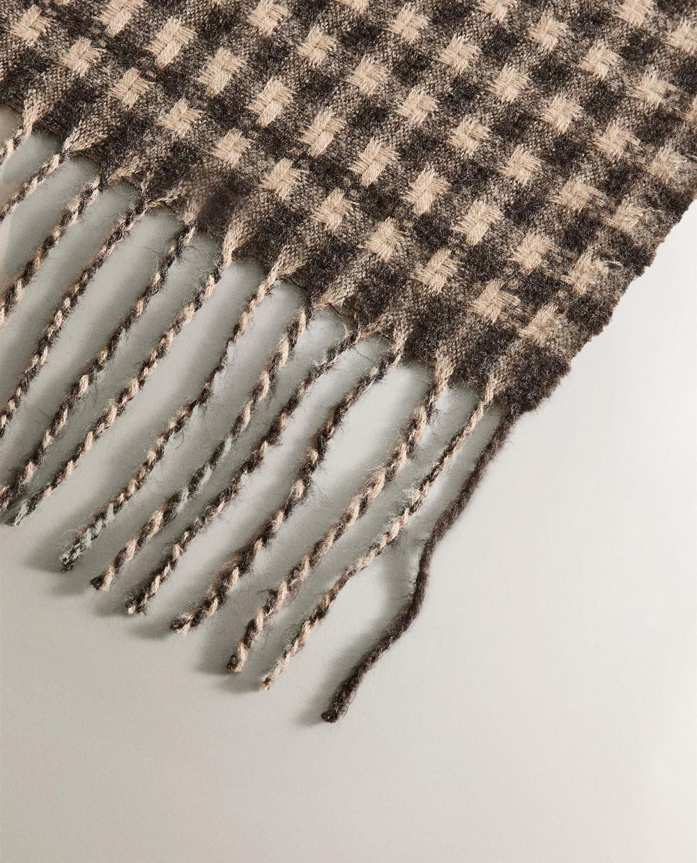 Zara Home - Клетчатый плед с бахромой, серый, 220x240 см