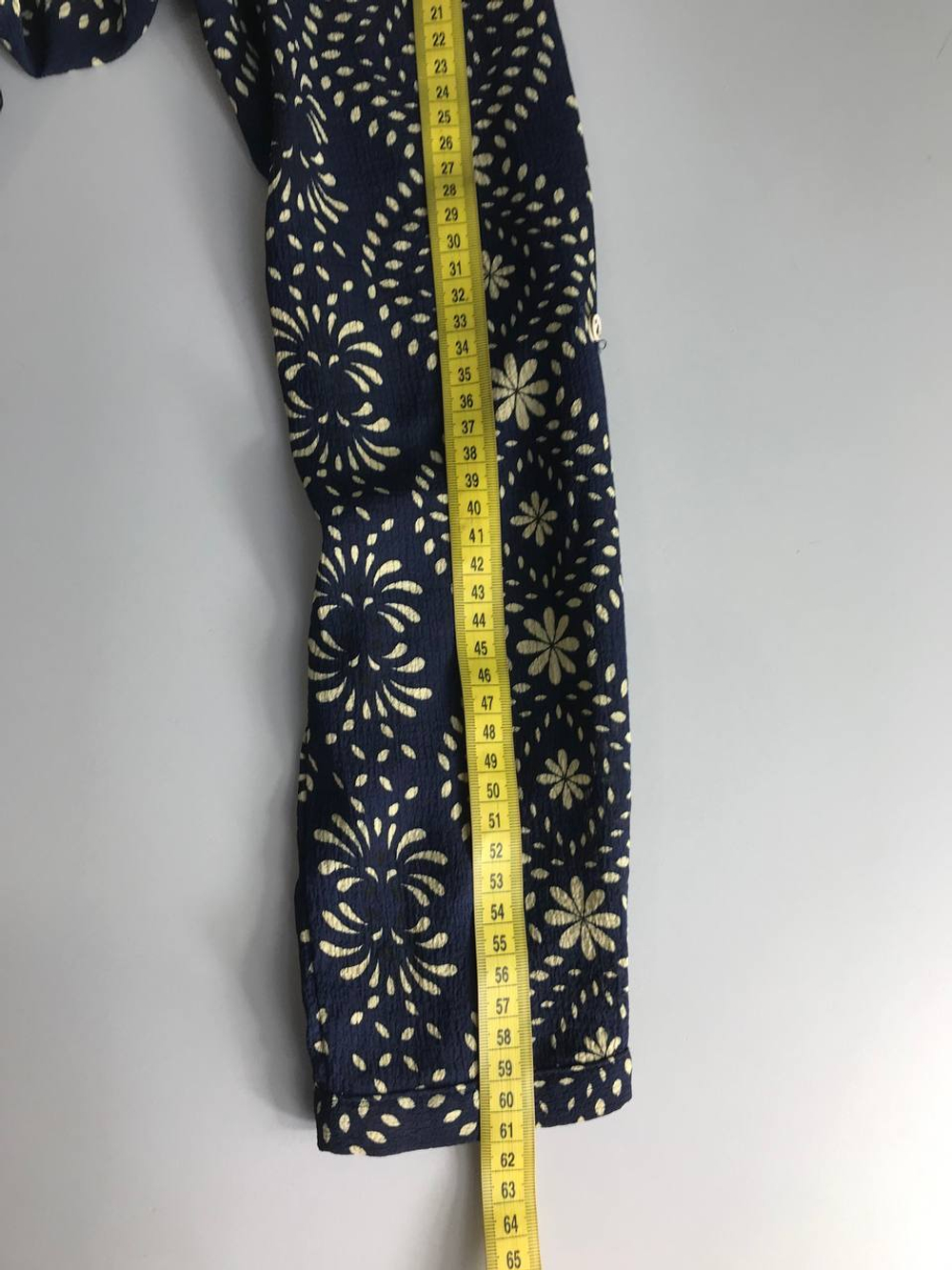 Блузка Loveming стильная, визуально на 50 размер