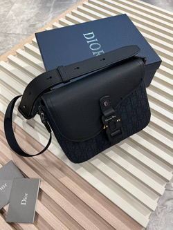 Сумка-мессенджер Dior