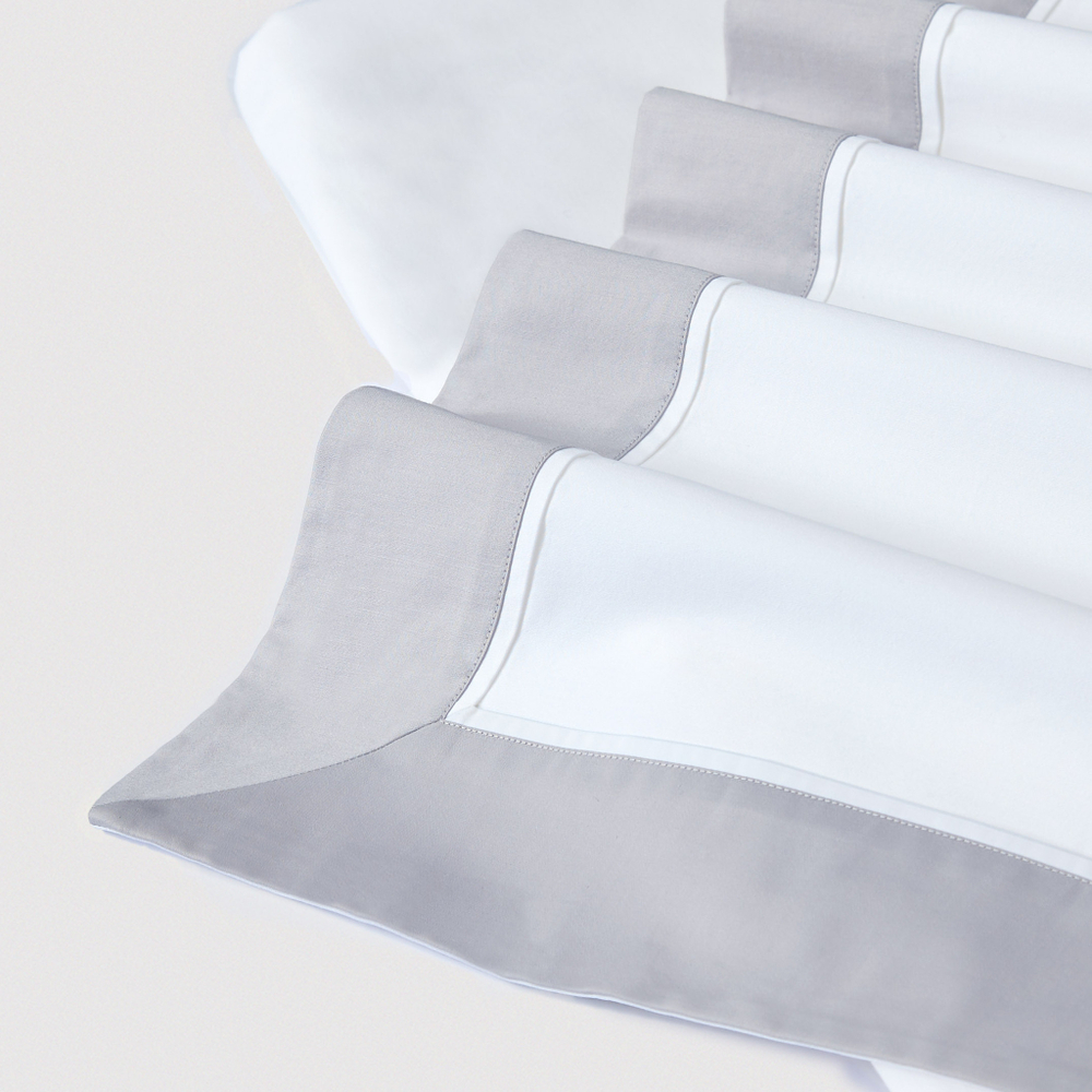 Постельное белье 2 спальное евро Сlaire&Caroll Frame белое с серым