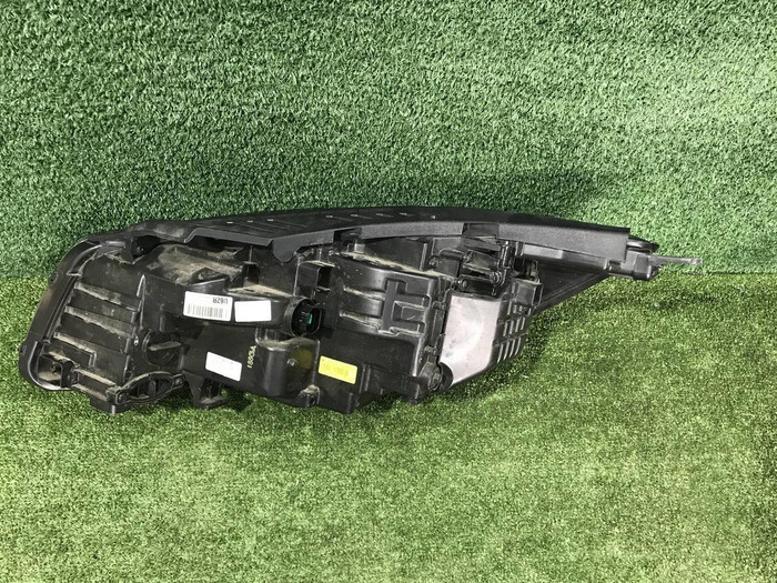 Фара правая Kia Sorento 3 UM Prime (2017-2020) LED