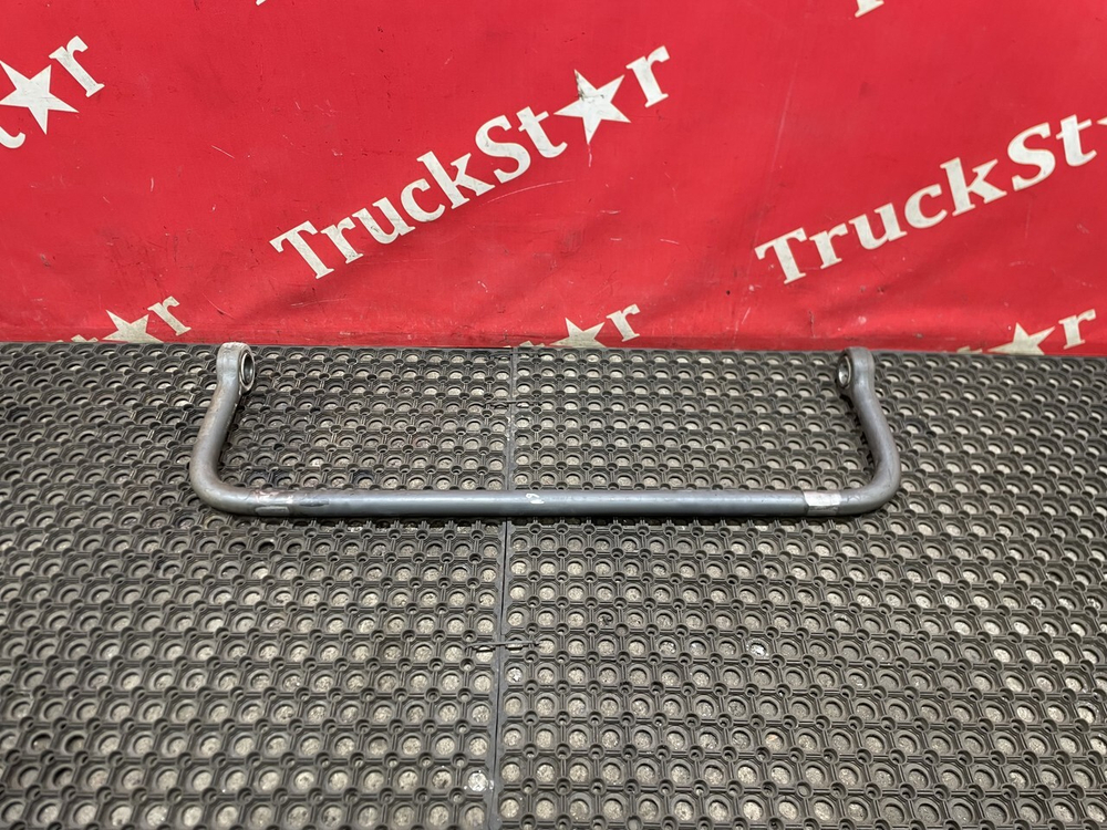 Стабилизатор передний