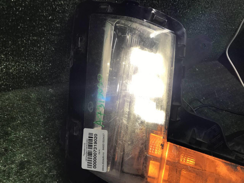 ПТФ правая Cadillac Escalade 4 (2014-2020) LED