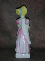 Статуэтка. Фарфор. Дама Эмма. Royal Doulton. Англия