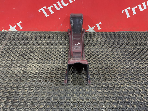 Tpaвepcа рамы пoпepeчнaя 2019г