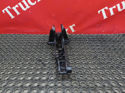 Кронштейн кабины задний правый 2024г