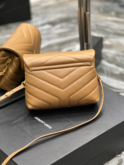 Saint Laurent Loulou 20 cm