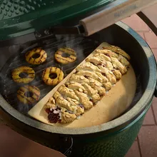 Камень для выпечки керамический/отсекатель жара ConvEGGtor для гриля Big Green Egg L