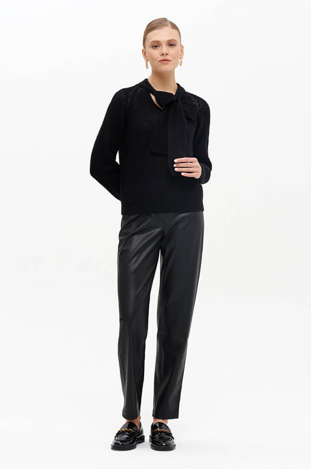 23113 Джемпер женский (черный)