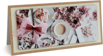 Открытка без надписи Женская