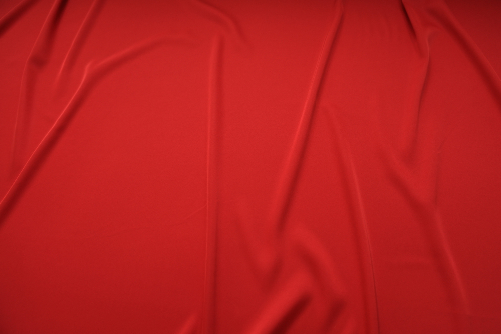 Шелк однотонный красный