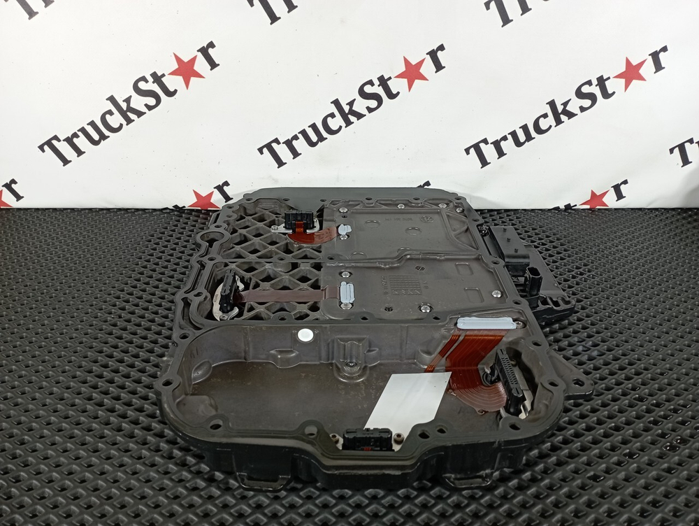 Блок управления АКПП ZF12TX2621 2023г.