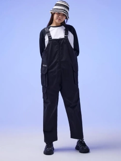 Джинсовый комбинезон с передним корманом