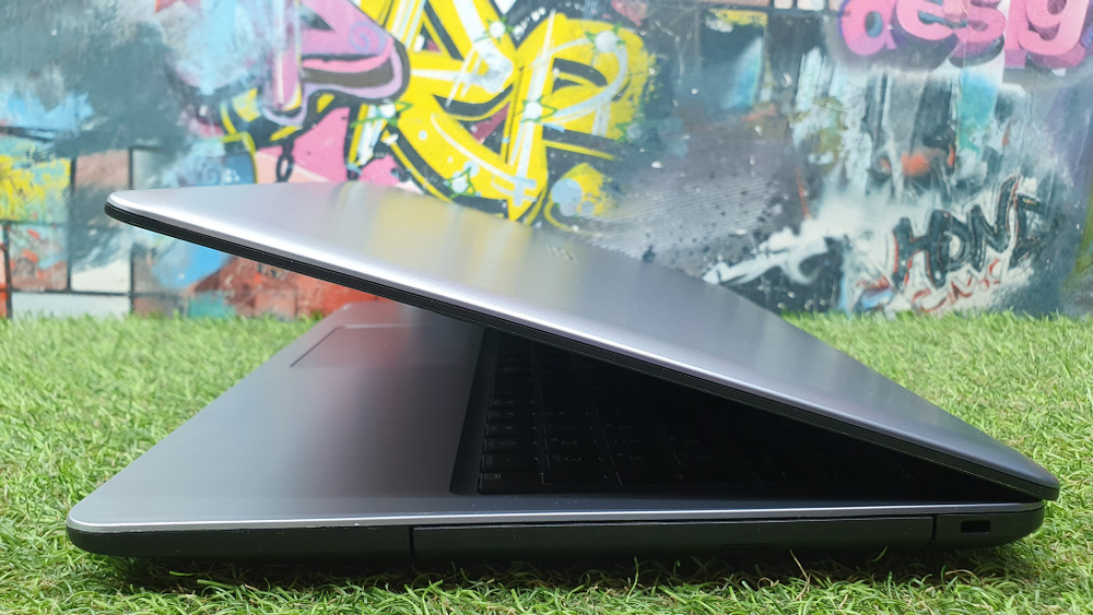 Ноутбук ASUS Pentium/2 ГБ/810M 1ГБ/ R540SC-XX019T 90NB0B23-M00250