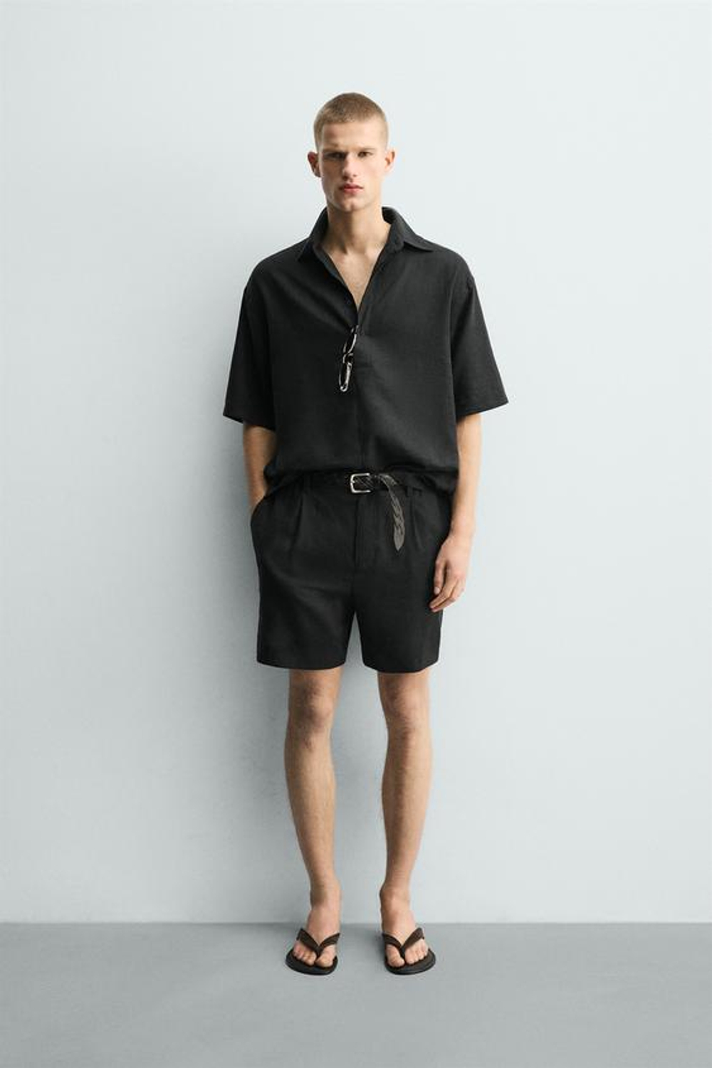 ZARA ШОРТЫ RELAXED FIT ИЗ ЛЬНА И ВИСКОЗЫ, ЧЕРНЫЙ