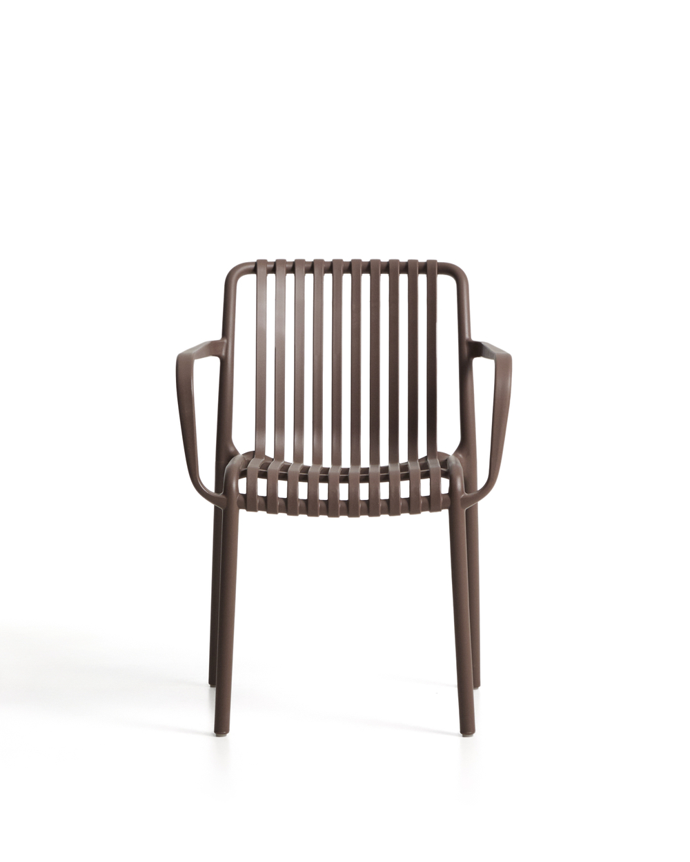 Уличный стул Isabellini из пластика коричневого цвета