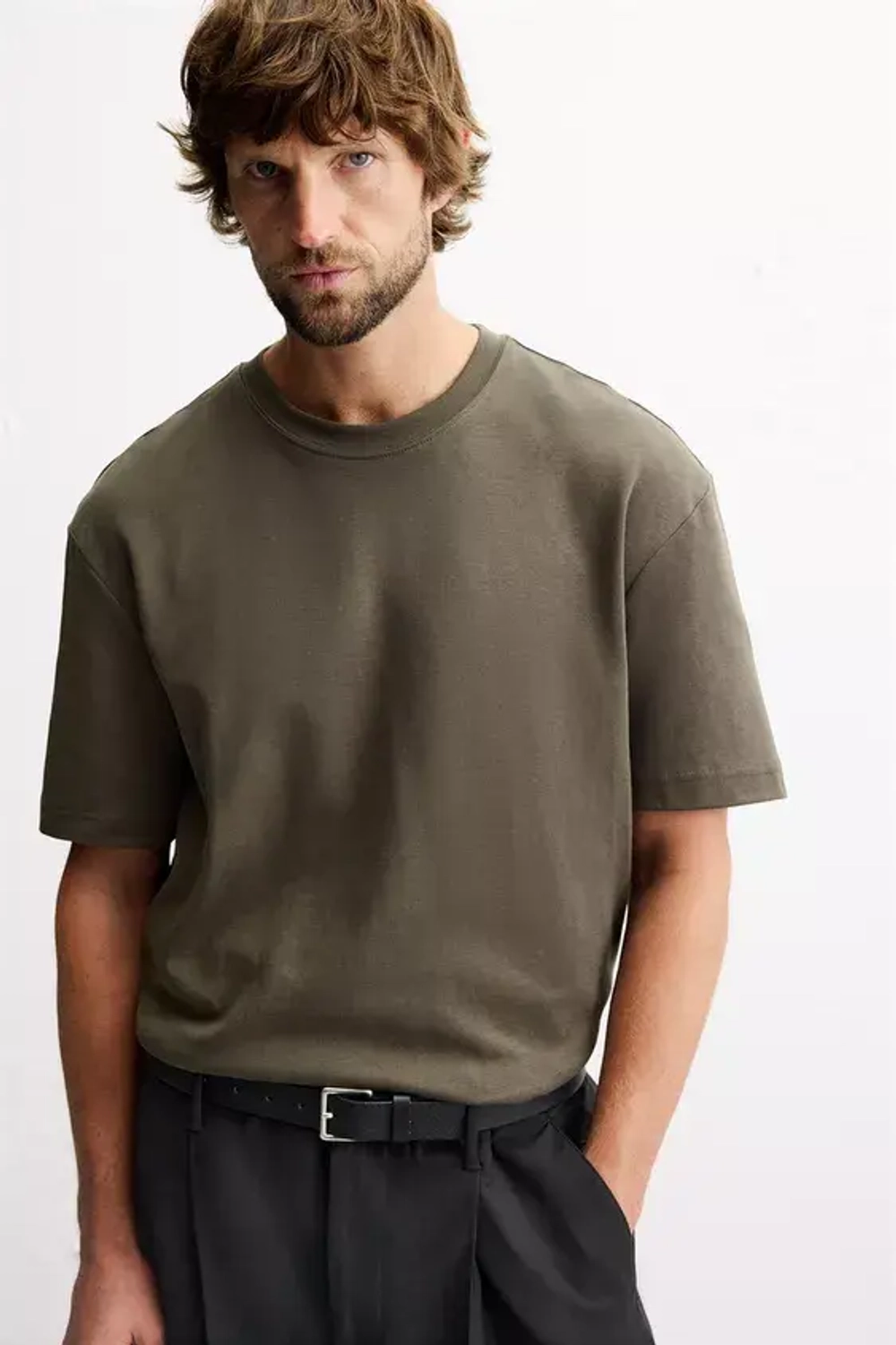 ZARA ФУТБОЛКА REGULAR FIT INTERLOCK, СЕРО-КОРИЧНЕВЫЙ