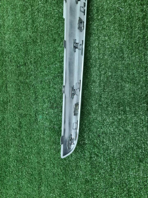 Накладка решетки радиатора Mercedes E C238 (16-21)
