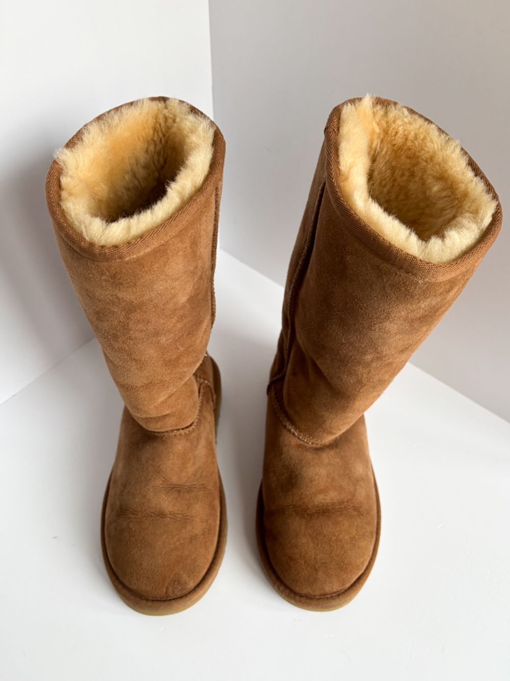 Замшевые угги UGG, 31