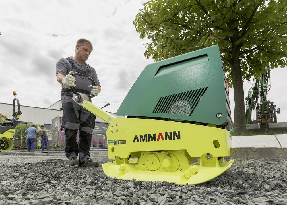 Виброплита дизельная Ammann APR 59/20 (Hatz 1B40 / 462 кг) эл/старт, 600 мм