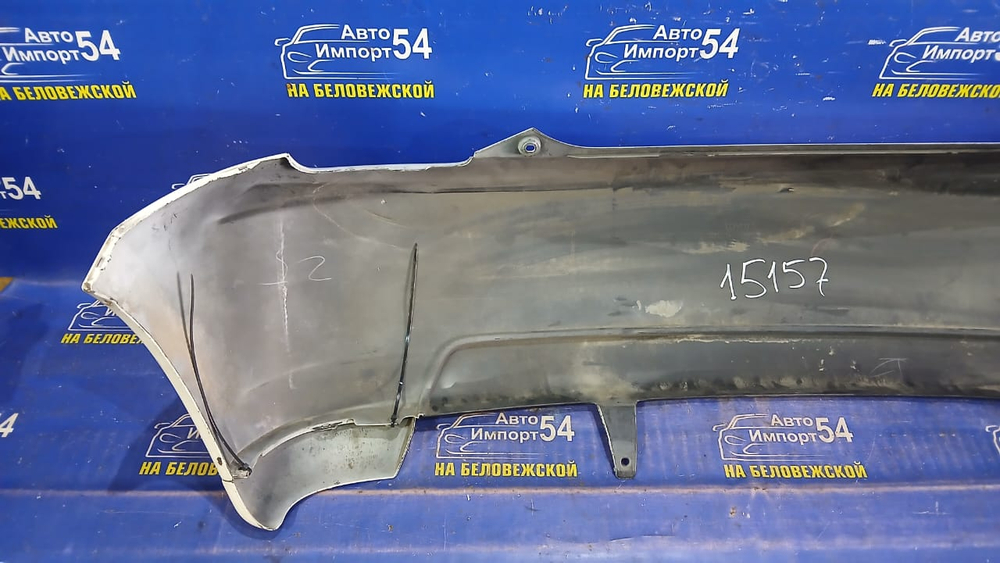 Бампер задний TOYOTA IST 2002-2005