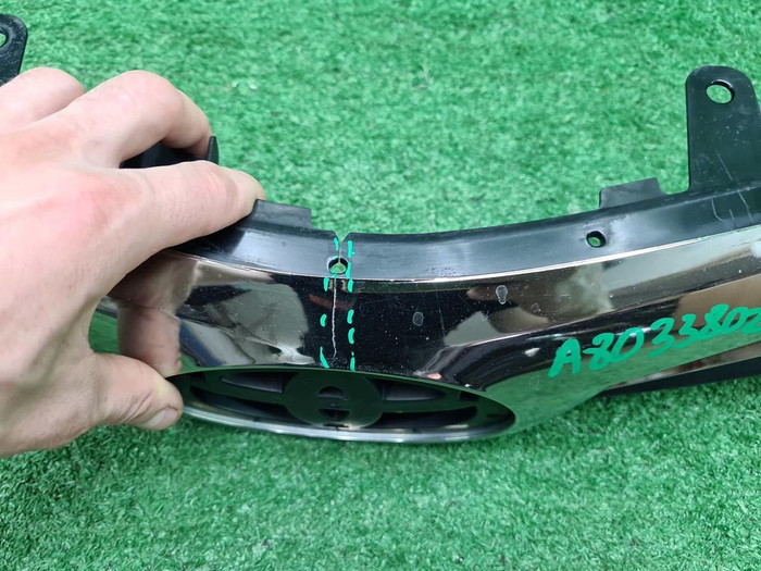 Решетка радиатора Toyota Corolla E160 (2015-2019)