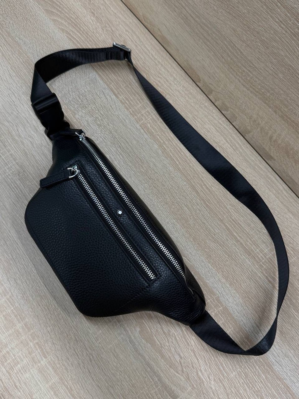 Поясная сумка Montblanc