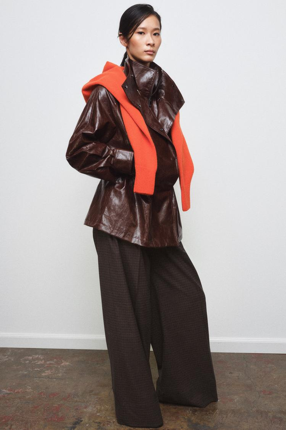 ZARA КУРТКА ИЗ ИСКУССТВЕННОЙ КОЖИ — ZW COLLECTION, КОРИЧНЕВЫЙ