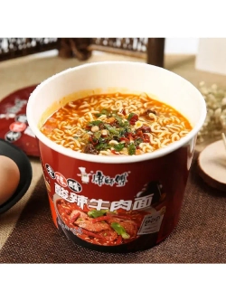 Лапша Master Kong со вкусом Говядины в кисло-остром соусе 121 г