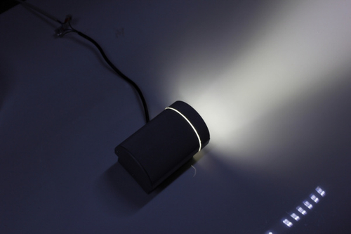 G-BD106-08D односторонний прожектор 220V 4000K полукруг, 65 мм