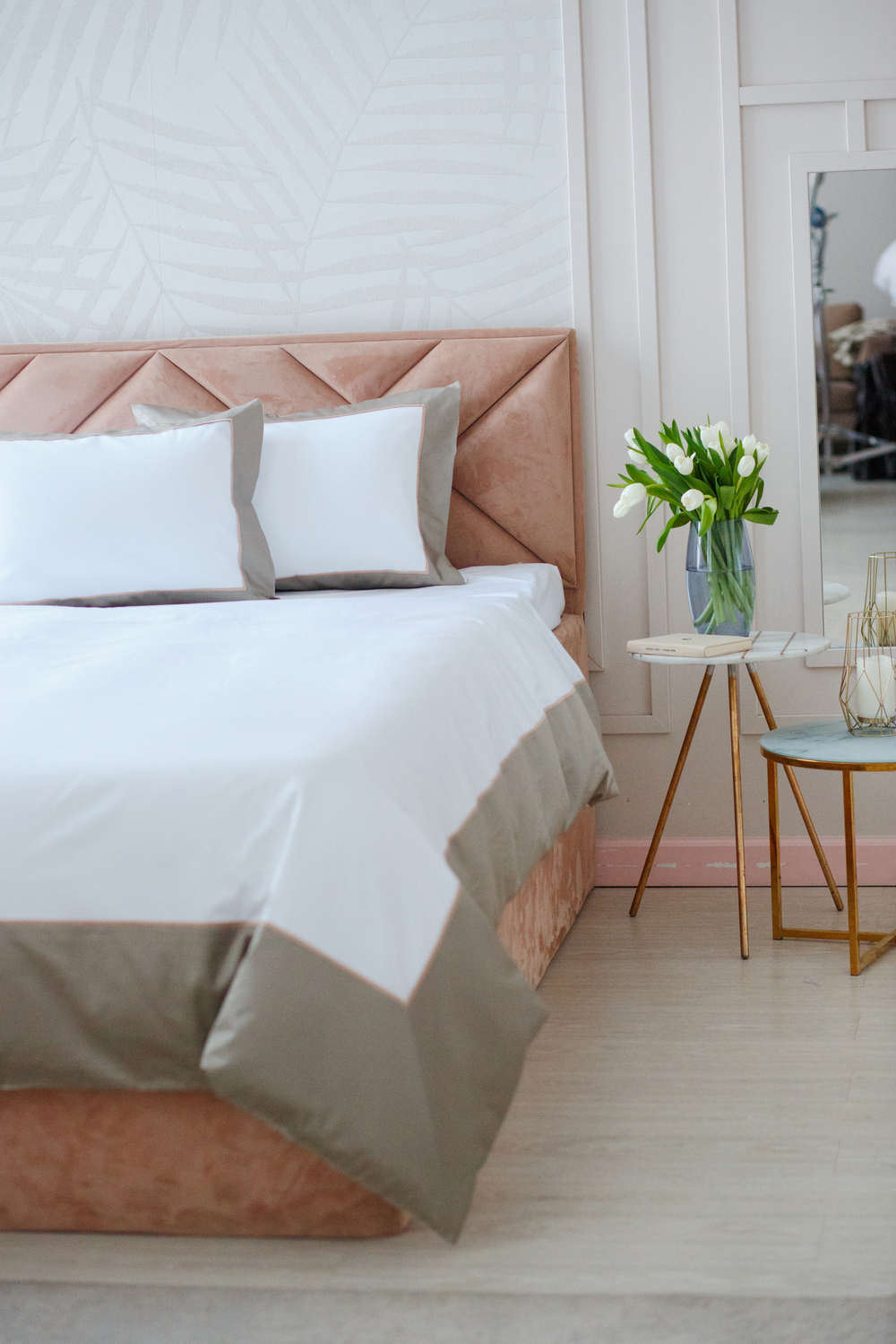 Постельное белье 2 спальное евро Сlaire&Caroll Frame белое с оливково-бежевым