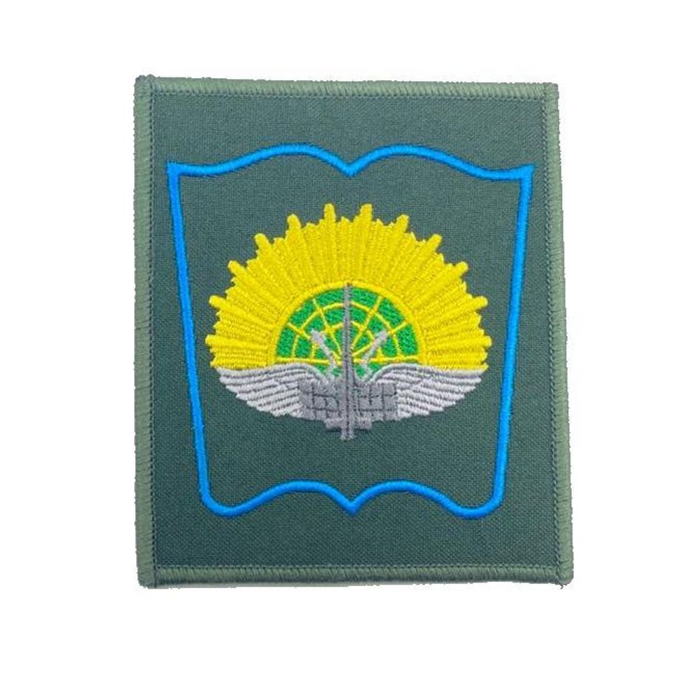 Шеврон вышитый ЯВВУ ПВО оливковый фон
