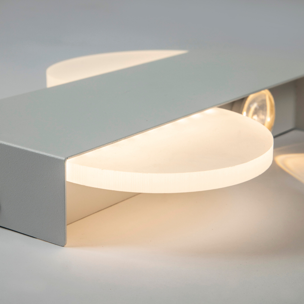 Настенный светодиодный светильник LED4U L8104-4 WH