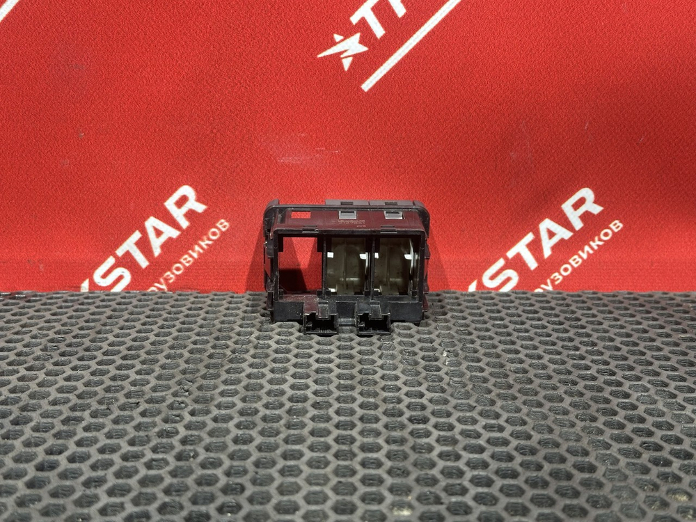 Корпус блока кнопок 2018г