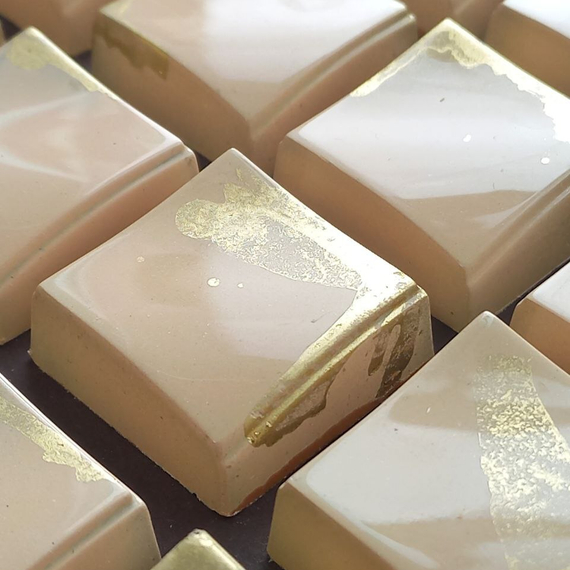 289 | Форма для шоколадных изделий &quot;Квадрат и изгибы&quot; (275*175 мм)