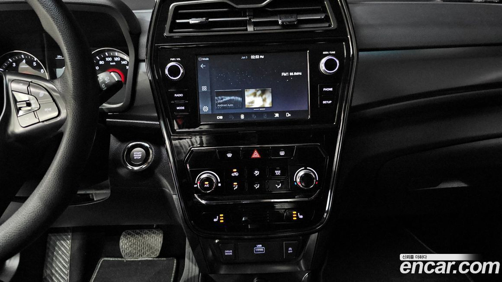 KG Mobility (Ssangyong) Very New Tivoli Бензин 1.5 2WD (05.2020)