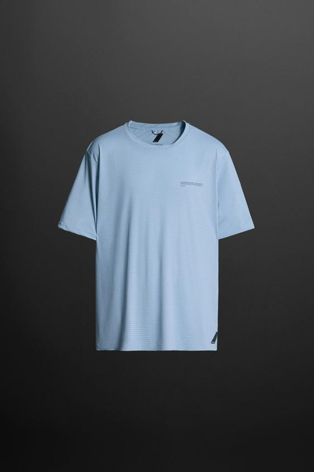 ZARA ПЕРФОРИРОВАННАЯ СПОРТИВНАЯ ФУТБОЛКА, НЕБЕСНО-ГОЛУБОЙ