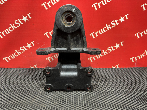 Кронштейн рессоры передней 2024г