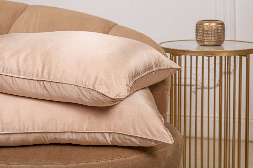 Шелковая подушка 50x70 Luxe Dream Luxury Silk Sharm LCP1003