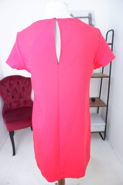 Платье Modis прямого кроя, маркировка М, визуально 46 размер