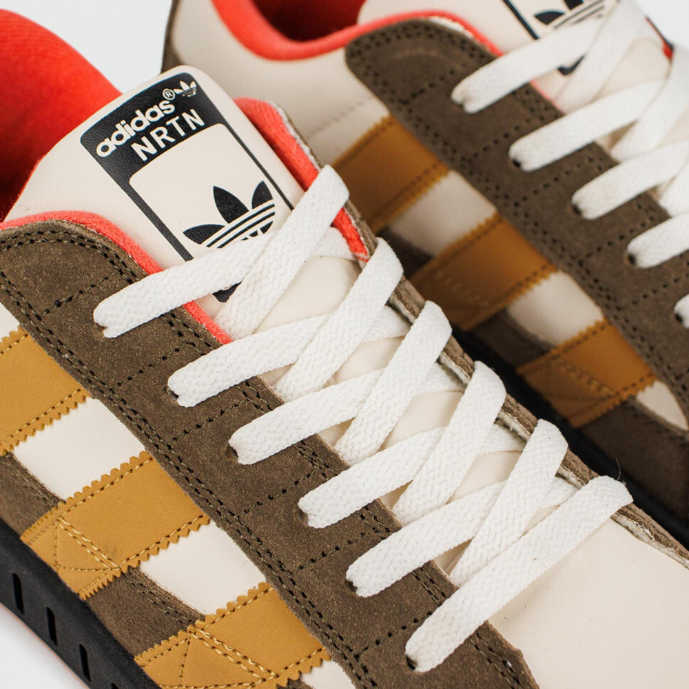 кроссовки Adidas NRTN Brown Beige Stripes