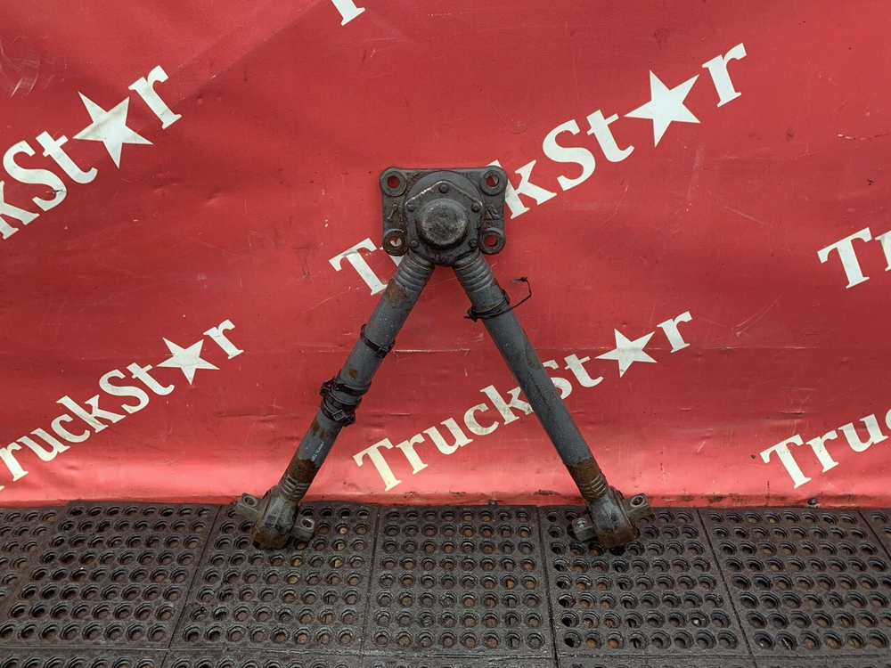 Тяга реактивная V-образная 2017г.