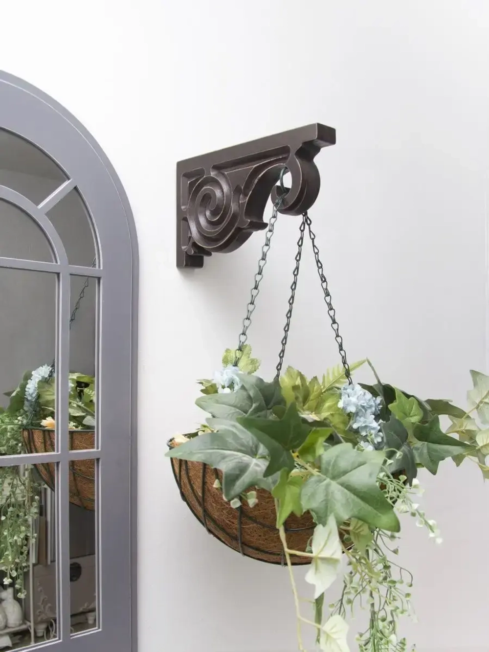 Кронштейн для полки на стену