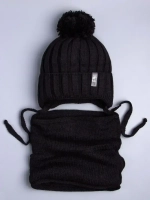 Шапка для мальчика со снудом осенняя