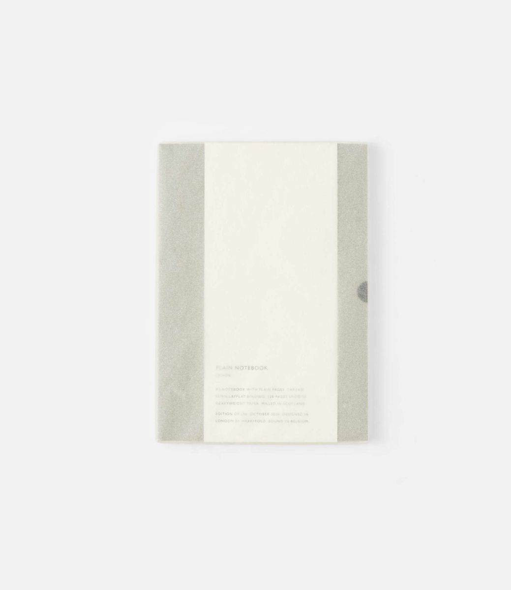 Mark+Fold Plain Notebook — нелинованный блокнот А5: серый