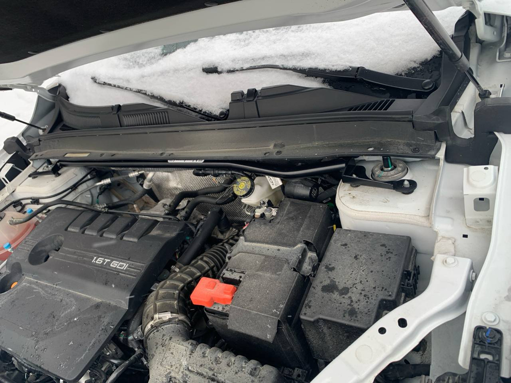 Распорка передних стоек (упоры у крыльев) Chery Tiggo 4 Pro, 7, 7 Pro Max, 7L, 8, 8 Pro, 8 Pro Max, Jaecco j7 (ПОД ЗАКАЗ)