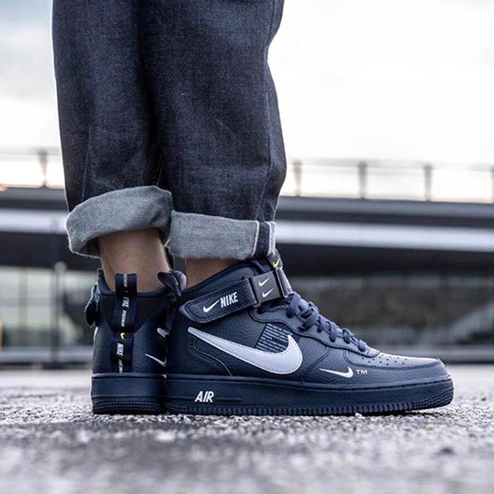 Nike Air Force 1 Mid LV8 Blue