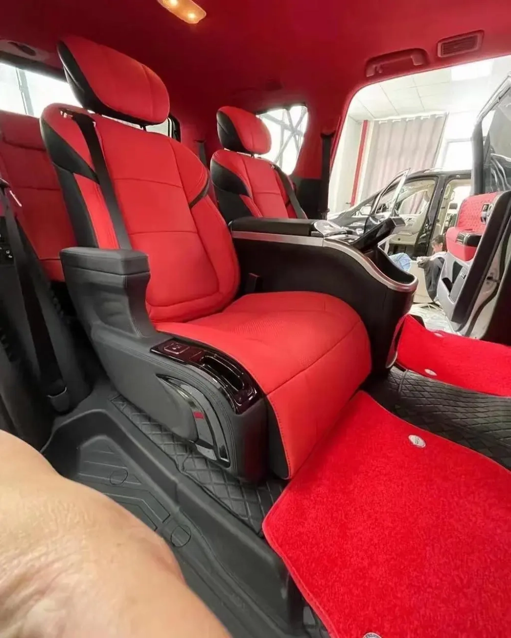 Сиденья капитанские кресла для Toyota Sequoia 2008-2017 Тойота Секвойя Капитанские сидение VIP декор