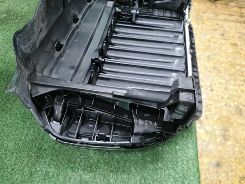 Бампер передний BMW 7er G11 19-22 M-paket В сборе