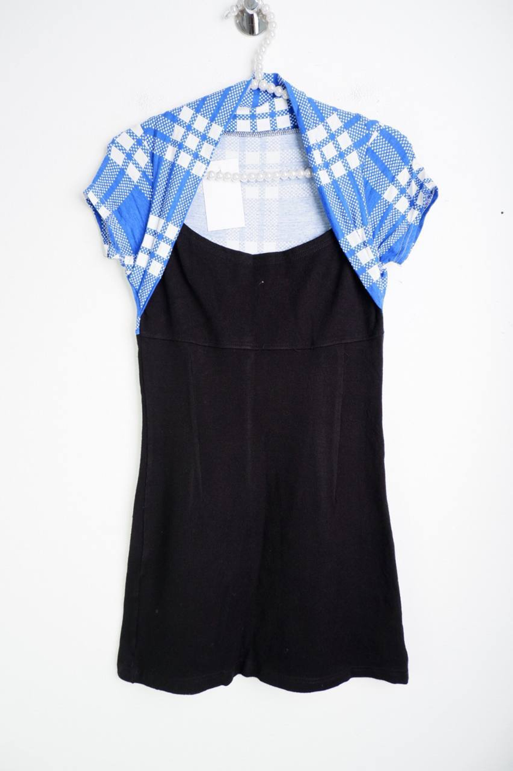 Туника приталенного кроя, визуально на 42 размер